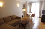 APPARTEMENT AU PIED DE MONTMARTRE