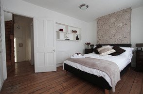 Ferienwohnung in London – Fabulous Spacious 2 Bed Flat Near Underground