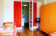 Communard Apartment