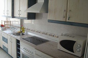 Ferienwohnung in Alicante – ACOGEDOR APARTAMENTO CON TERRAZA CERCA DE LA PLAYA