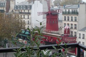Holiday apartment in Paris – MOULIN ROUGE VIEW - 3 ROOMS - JULY DISCOUNT
