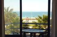 Algarve Terrace/BBQ apartment for 4 by the beach