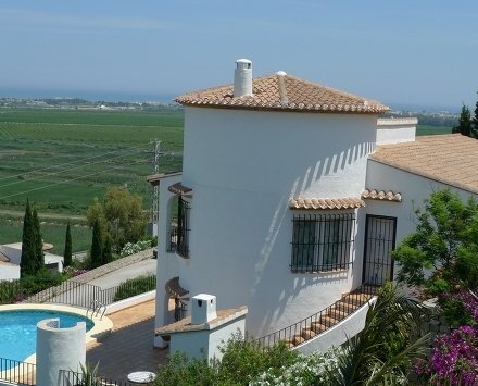 , ground floor, 3 bedrooms