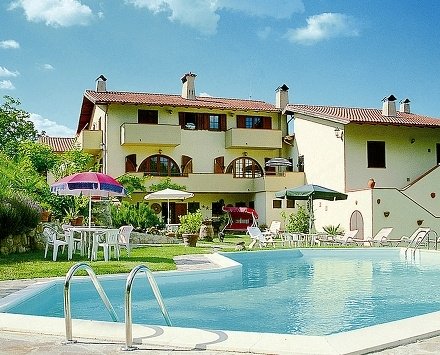 Fattoria Le Ginestre, 1st floor, 4 bedrooms