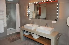 Ferienwohnung in Brüssel – Prestige Guest House at Brussel-orange room